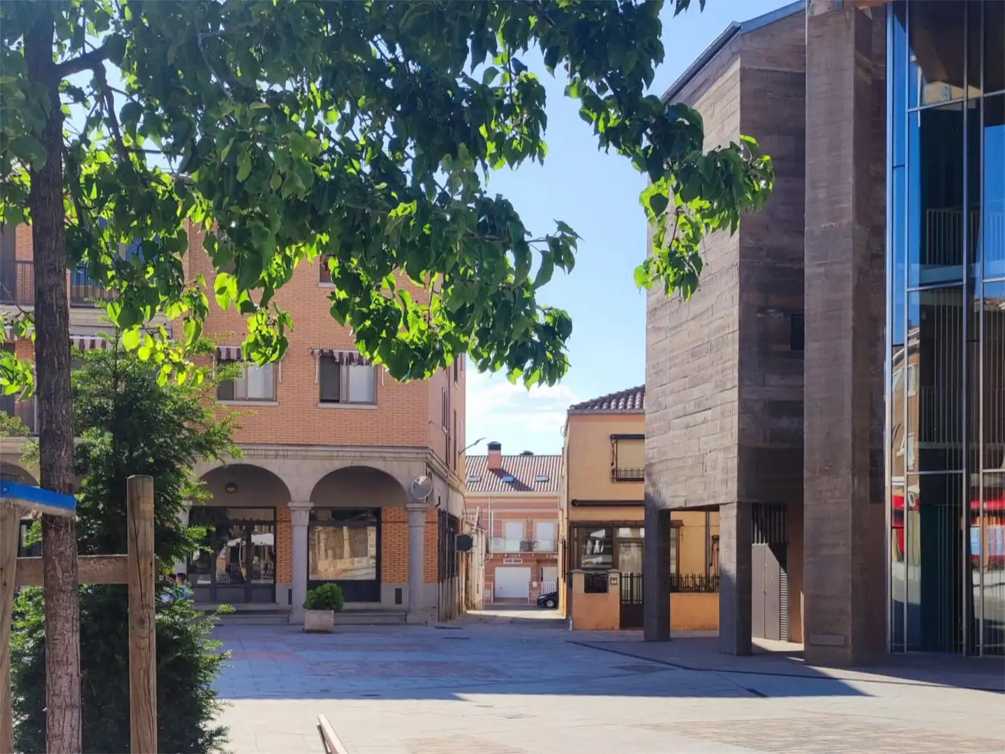 Vista exterior de Pis en venda en Carbajosa de la Sagrada