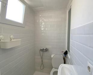 Bathroom of Flat to share in Alicante / Alacant  with Terrace