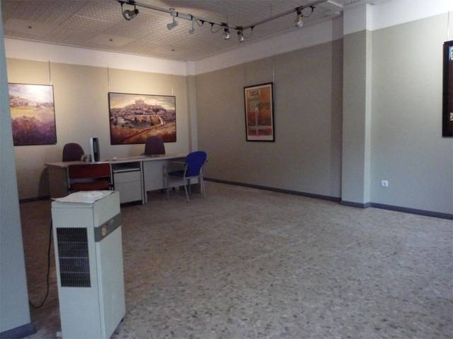 Local comercial en Alquiler en Julio Beobide Ibilbidea, 13 en Zumaia
