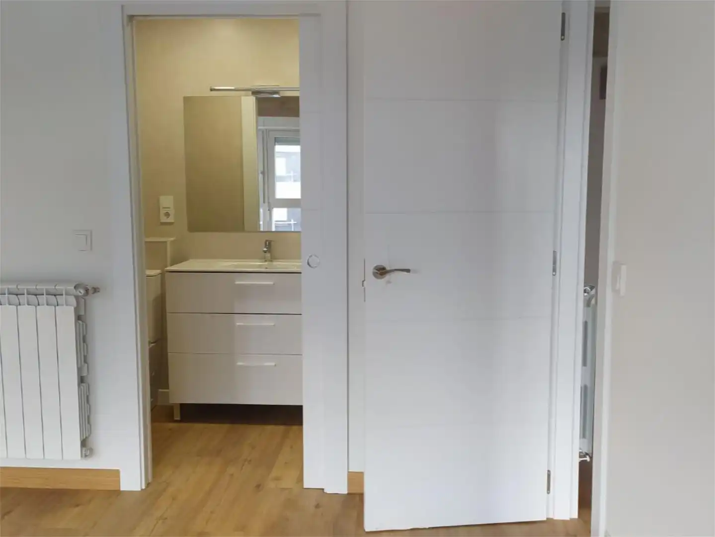 Piso de alquiler en Calle San Fernando, 88, Cuatro Caminos Baño de Piso de alquiler en Santander