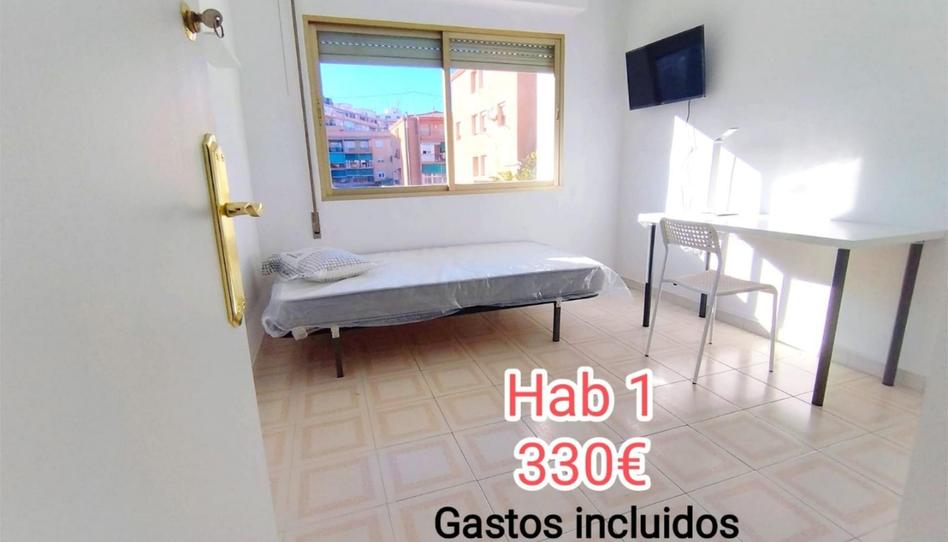 Flat to share in Carrer Antonio Noguera, 6, Nou Alacant, Alicante - image 1 Photo 1 of Flat to share in Carrer Antonio Noguera, 6, Nou Alacant, Alicante