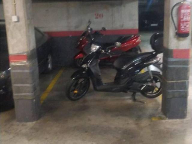 Garaje en Venta en Passeig de la Peira, 17 en El Turó de la Peira