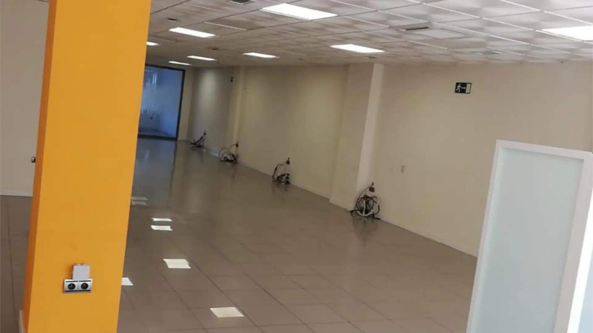 Premises for rent in Badajoz Capital  with Air Conditioner and Heating