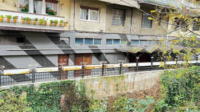 Local comercial en Venta en Caracter Diseminados, 37B en Urretxu