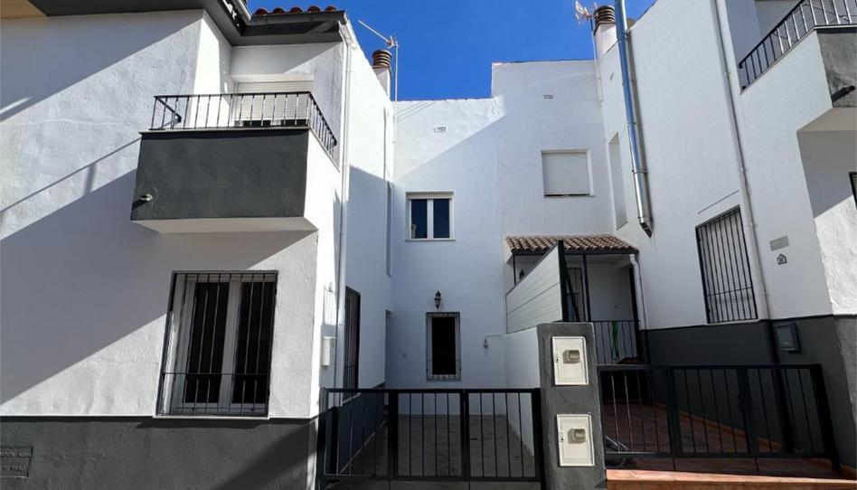 Single-family semi-detached for sale in Calle Fuerte, 40, Caniles, Granada - image 1 Photo 1 of Single-family semi-detached for sale in Calle Fuerte, 40, Caniles, Granada