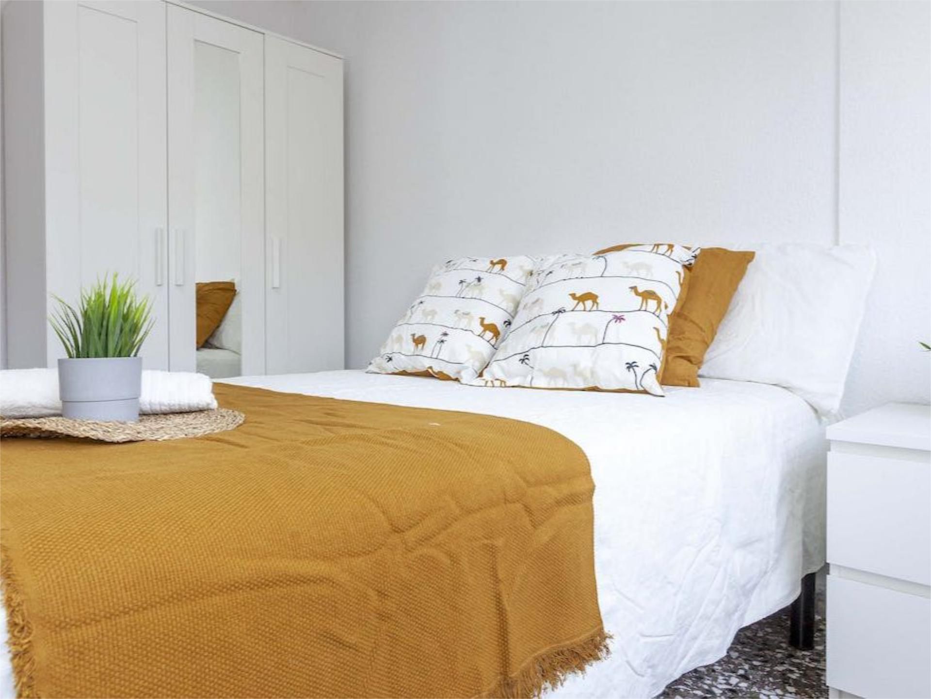 Piso para compartir en Calle Marchales, 3, Los Ángeles - Cruz de Caravaca