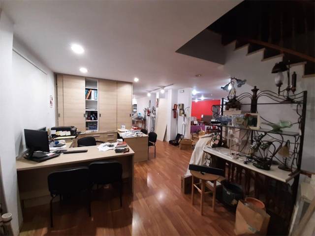 Local comercial en Alquiler en Carrer Falcó, 14 en Son Ferrer