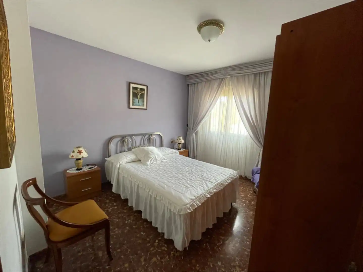 Wohnung zum Verkauf in Barriada Paz, 9, Montefrío Schlafzimmer von Wohnung zum Verkauf in Montefrío mit Klimaanlage, Terrasse und Balkon