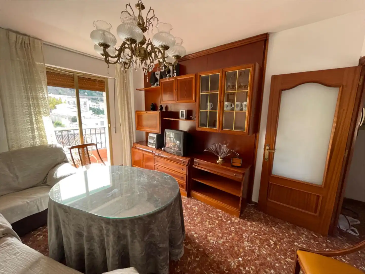 Wohnung zum Verkauf in Barriada Paz, 9, Montefrío Esszimmer von Wohnung zum Verkauf in Montefrío mit Klimaanlage, Terrasse und Balkon