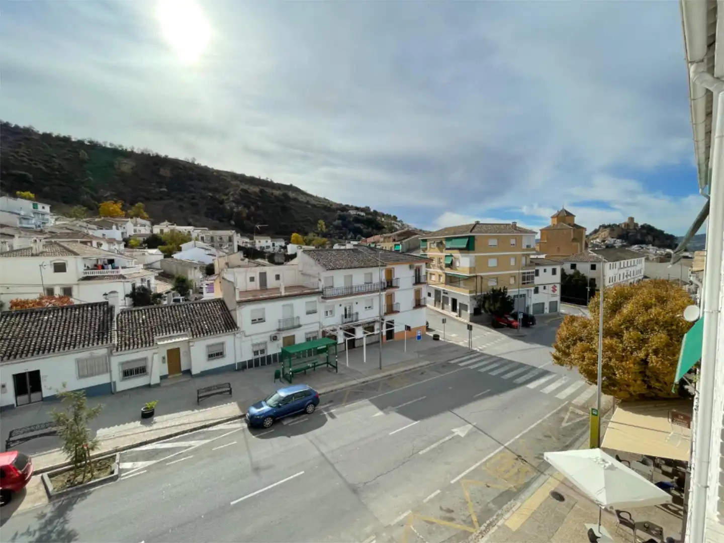 Wohnung zum Verkauf in Barriada Paz, 9, Montefrío Außenansicht von Wohnung zum Verkauf in Montefrío mit Klimaanlage, Terrasse und Balkon