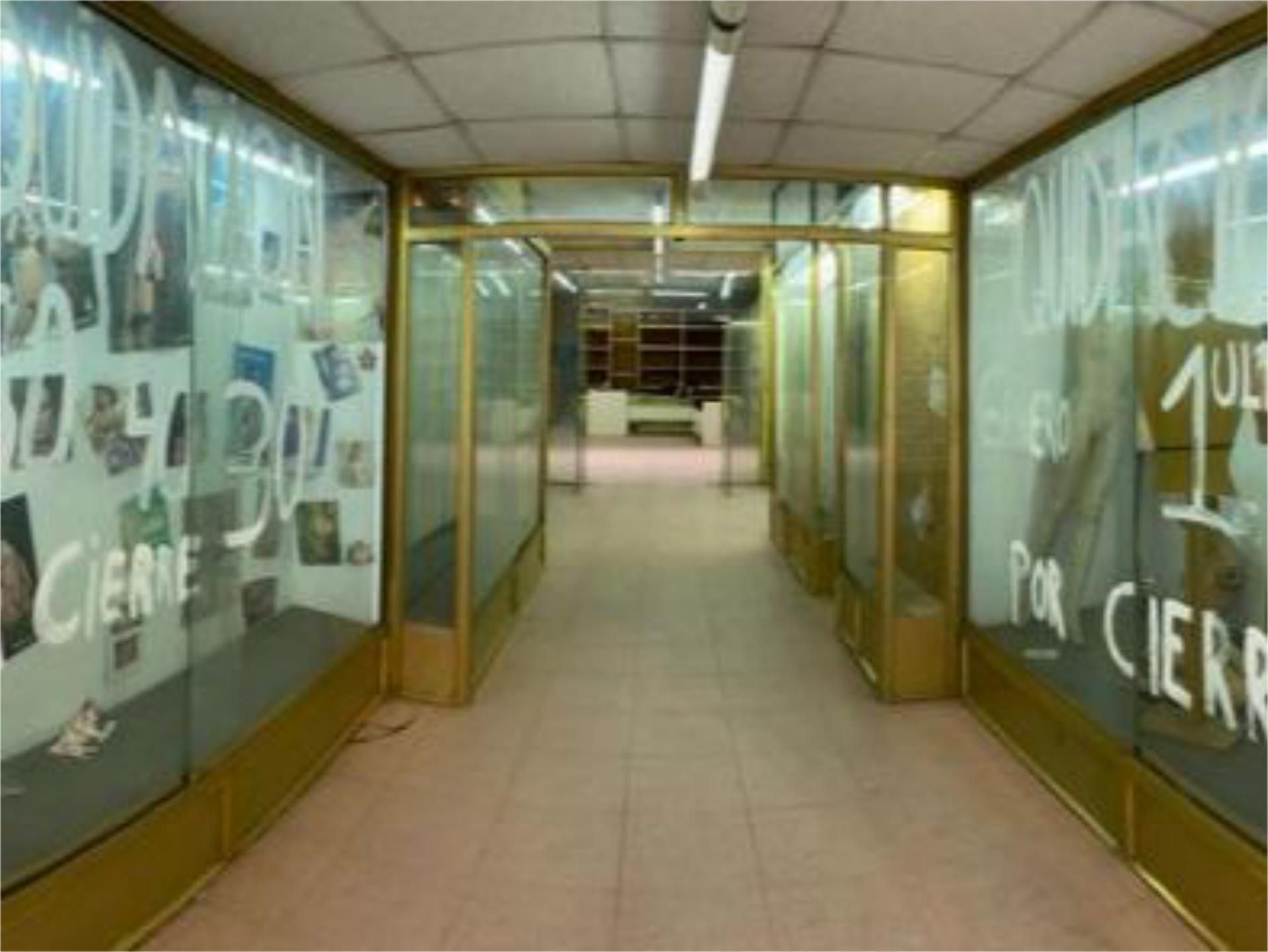 Local en venda a Carrer del Comerç, 65, Santa Eulàlia Local en venda en L'Hospitalet de Llobregat