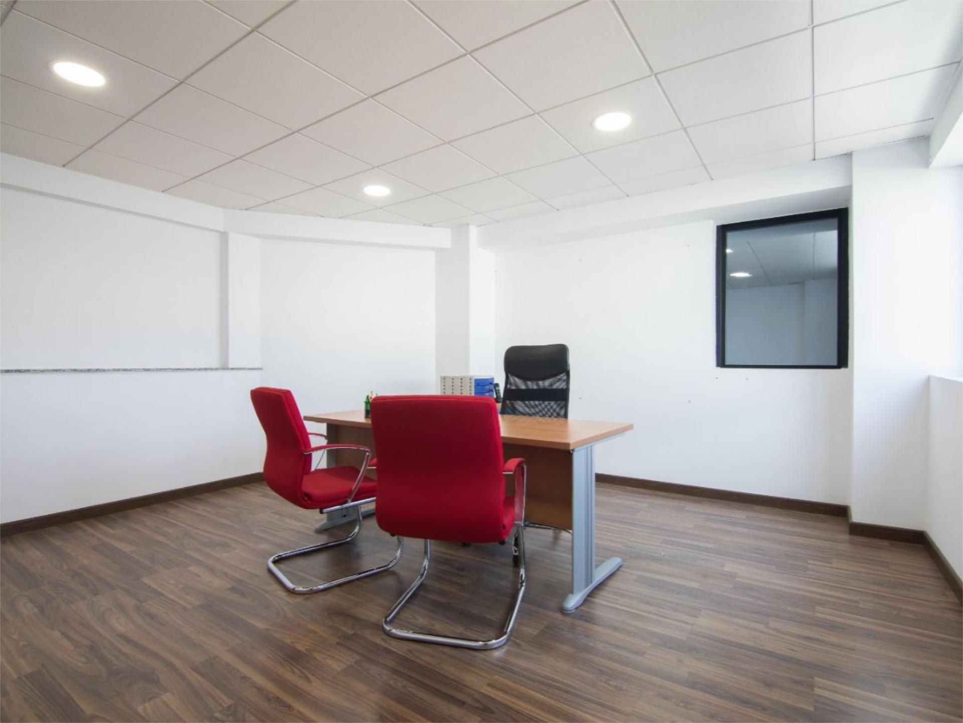 Office to rent in Elche / Elx