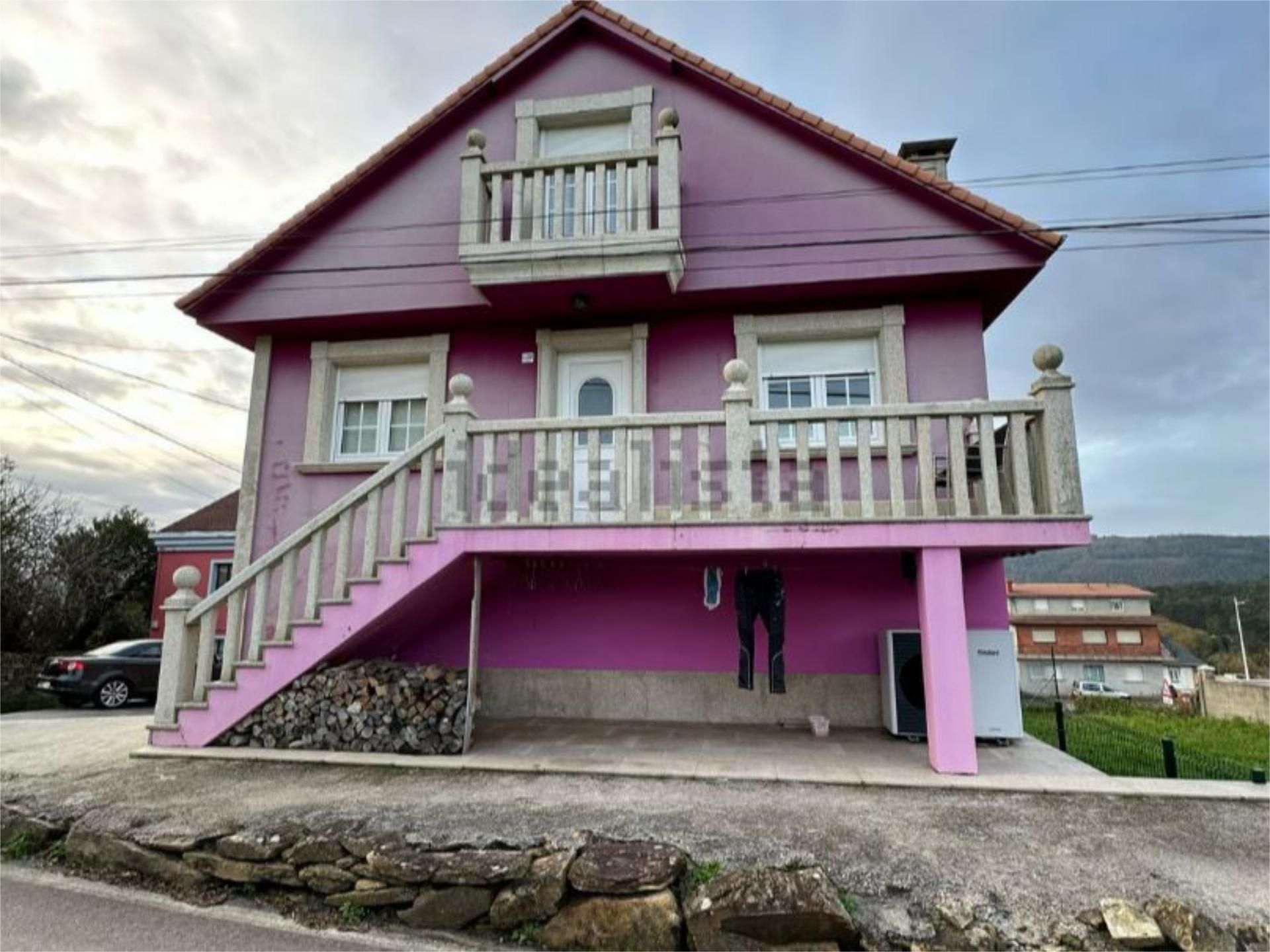 Exterior view of House or chalet for sale in Cabana de Bergantiños  with Heating, Private garden and Parquet flooring