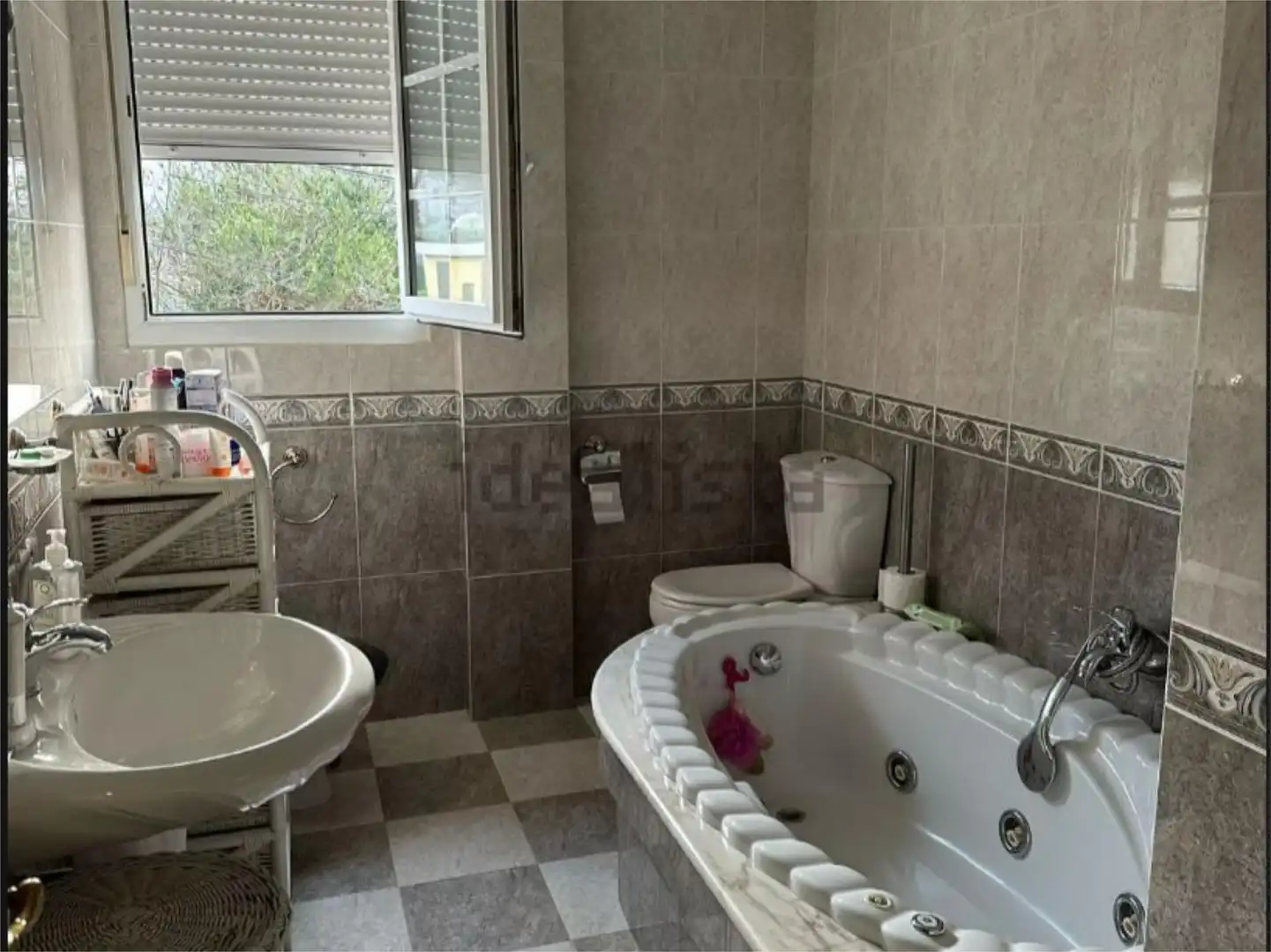 Houses for sale in Cabana de Bergantiños Bathroom of Houses for sale in Cabana de Bergantiños with Heating, Private garden and Parquet flooring