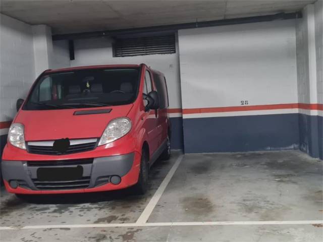 Garaje en Alquiler en Calle Areso, 1B en Lazkao