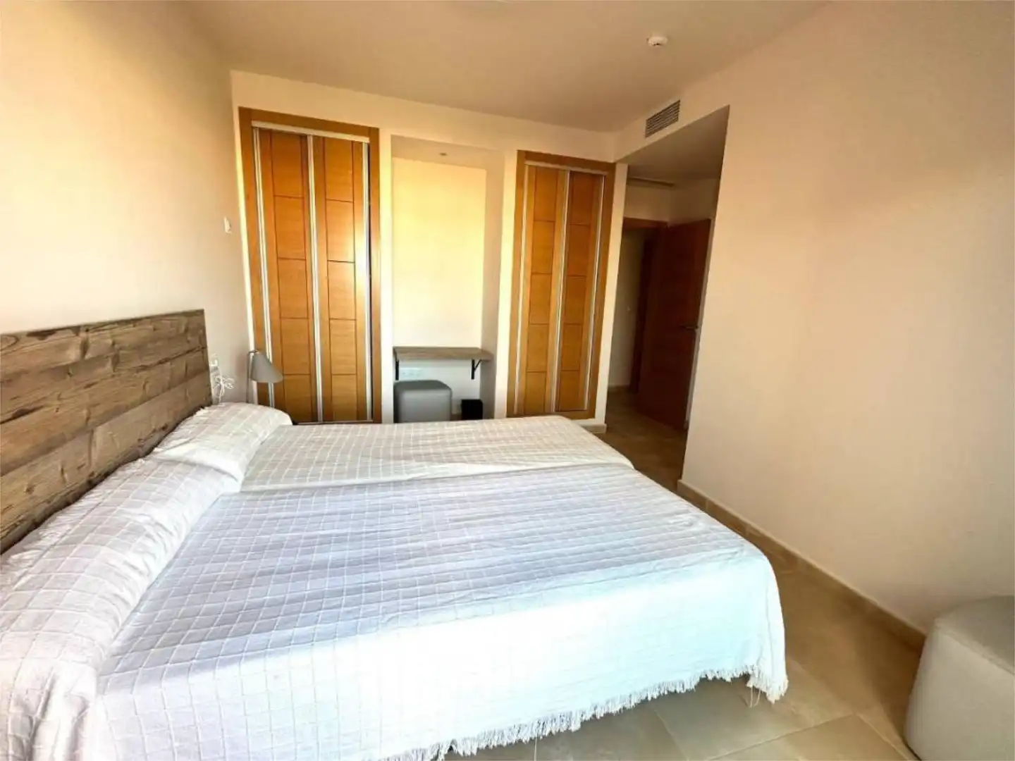 Wohnung zur Miete in Ronda del Mediodía, 3, Centro Schlafzimmer von Wohnung zur Miete in Fuente Álamo de Murcia mit Klimaanlage, Heizung und Terrasse
