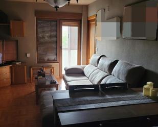 Living room of Flat for sale in Cervera de Pisuerga  with Heating, Terrace and Storage room