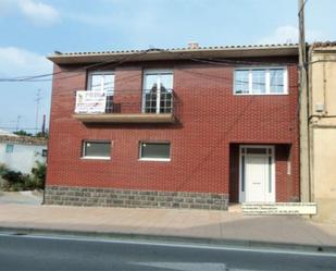 Casa adosada en venda a Calle del Porvenir, 44, Andosilla