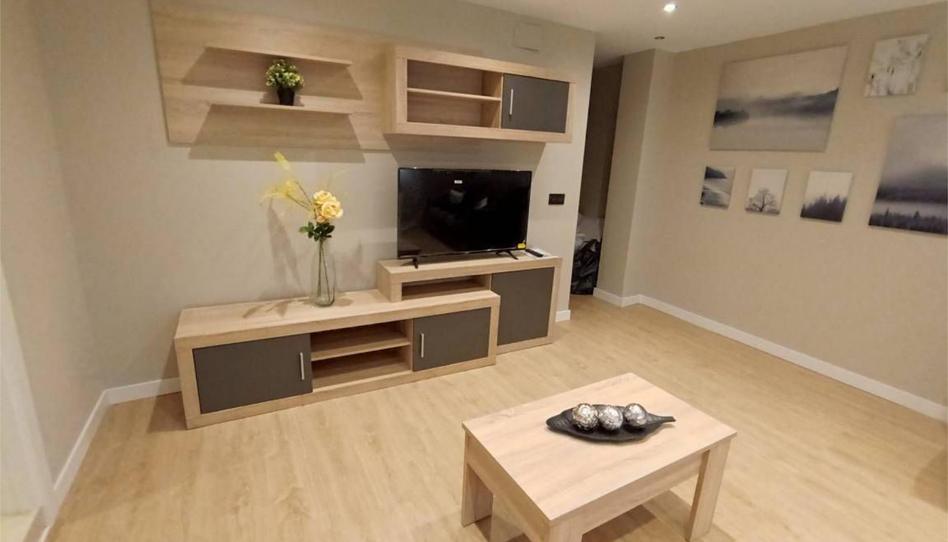 Apartment to rent in Pasaje Luis Muñiz, 4, Santo Domingo - El Campillín, Asturias - image 1 Photo 1 of Apartment to rent in Pasaje Luis Muñiz, 4, Santo Domingo - El Campillín, Asturias