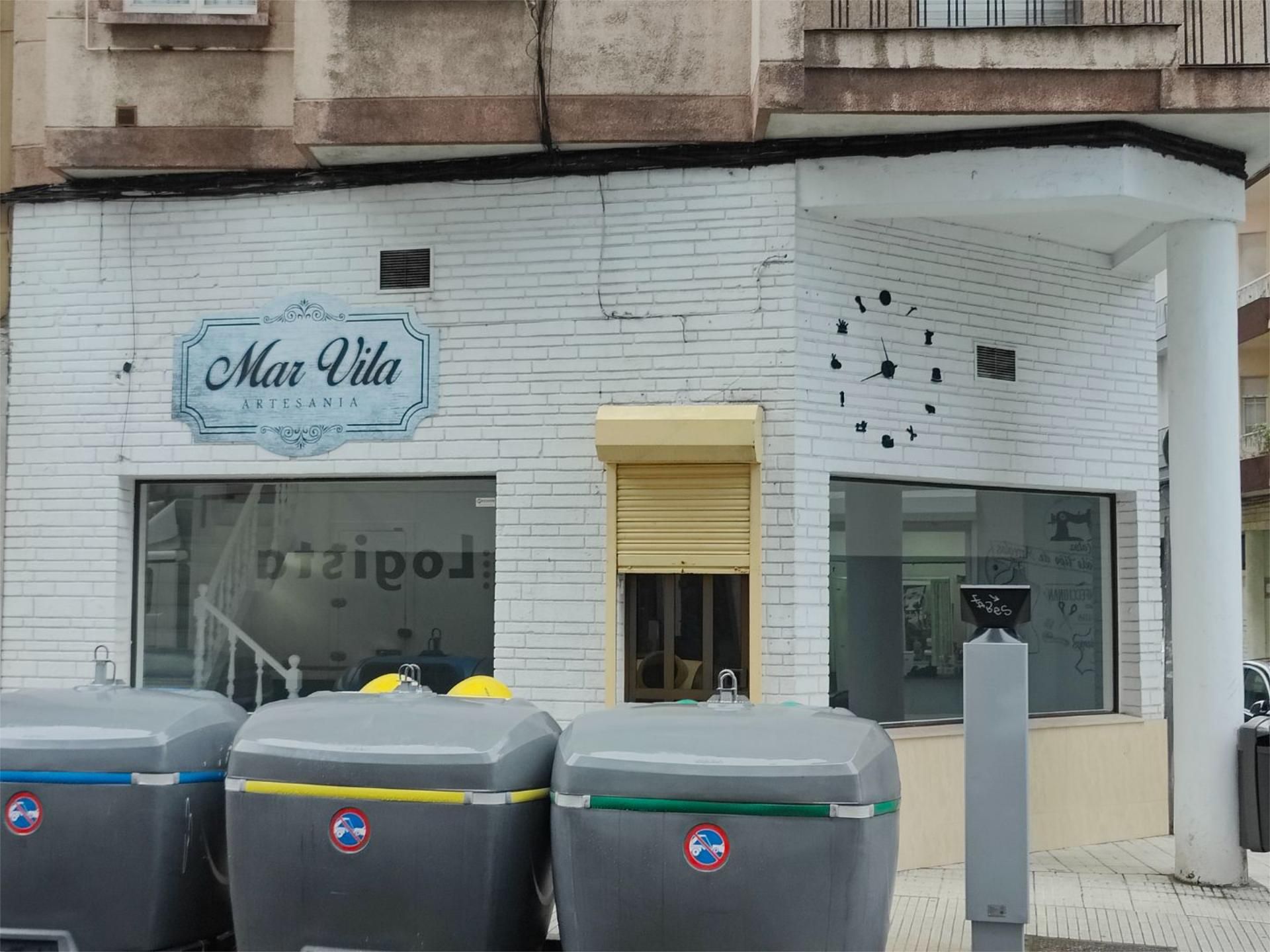 Local de lloguer a Calle Cangas de Onís, 1, Laviada