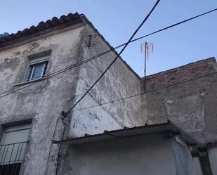 Vista exterior de Casa adosada en venda en Valdaracete