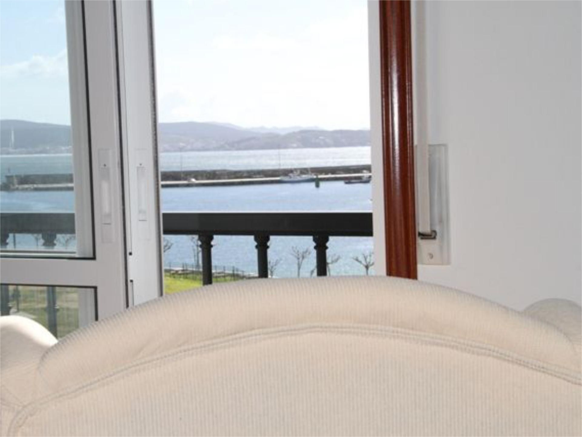 Bedroom of Flat for sale in Ponteceso  with Parquet flooring, Terrace and Storage room