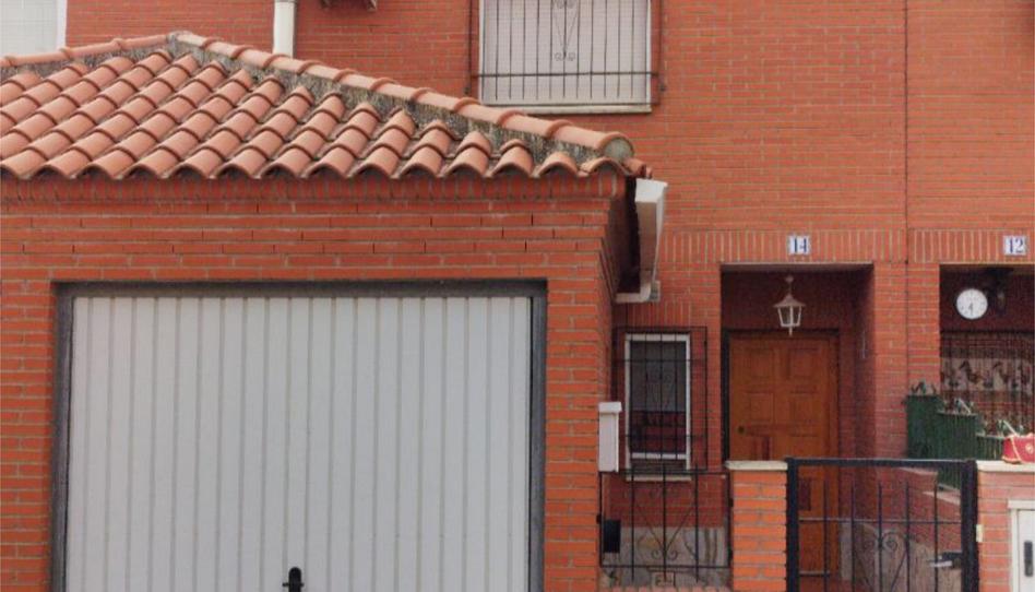 Photo 1 of Single-family semi-detached for sale in Travesía San Luis, 14, Yepes, Toledo