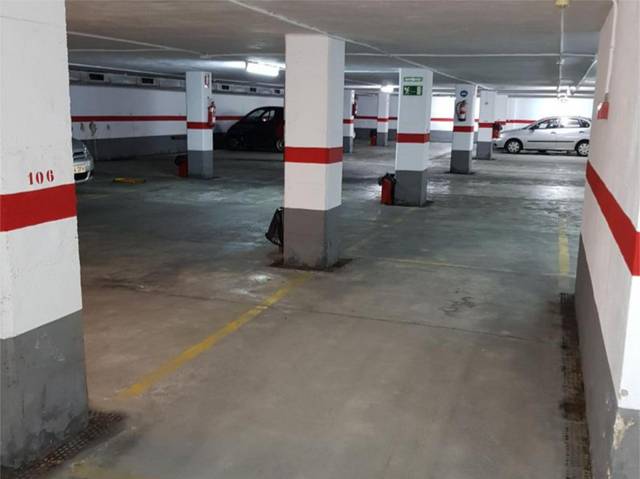 Garaje en Venta en Plaça del Poeta Vicente Gaos, 6 en La Bega Baixa - Plaza Xúquer