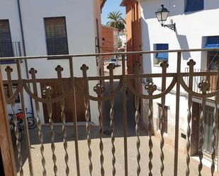 Vista exterior de Casa adosada en venda en Segorbe amb Terrassa i Balcó