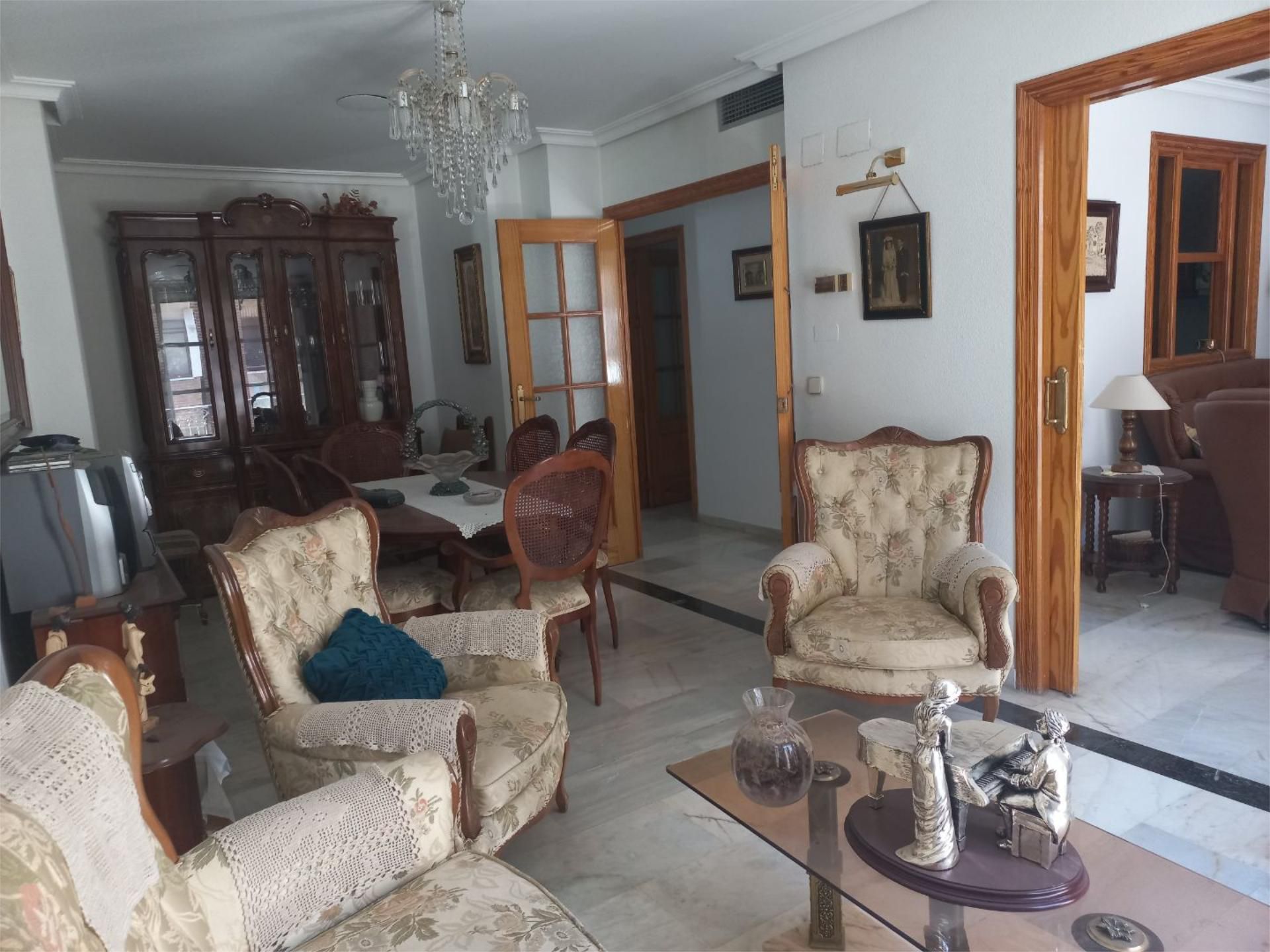 Sala d'estar de Pis en venda en Linares amb Aire condicionat, Calefacció i Balcó