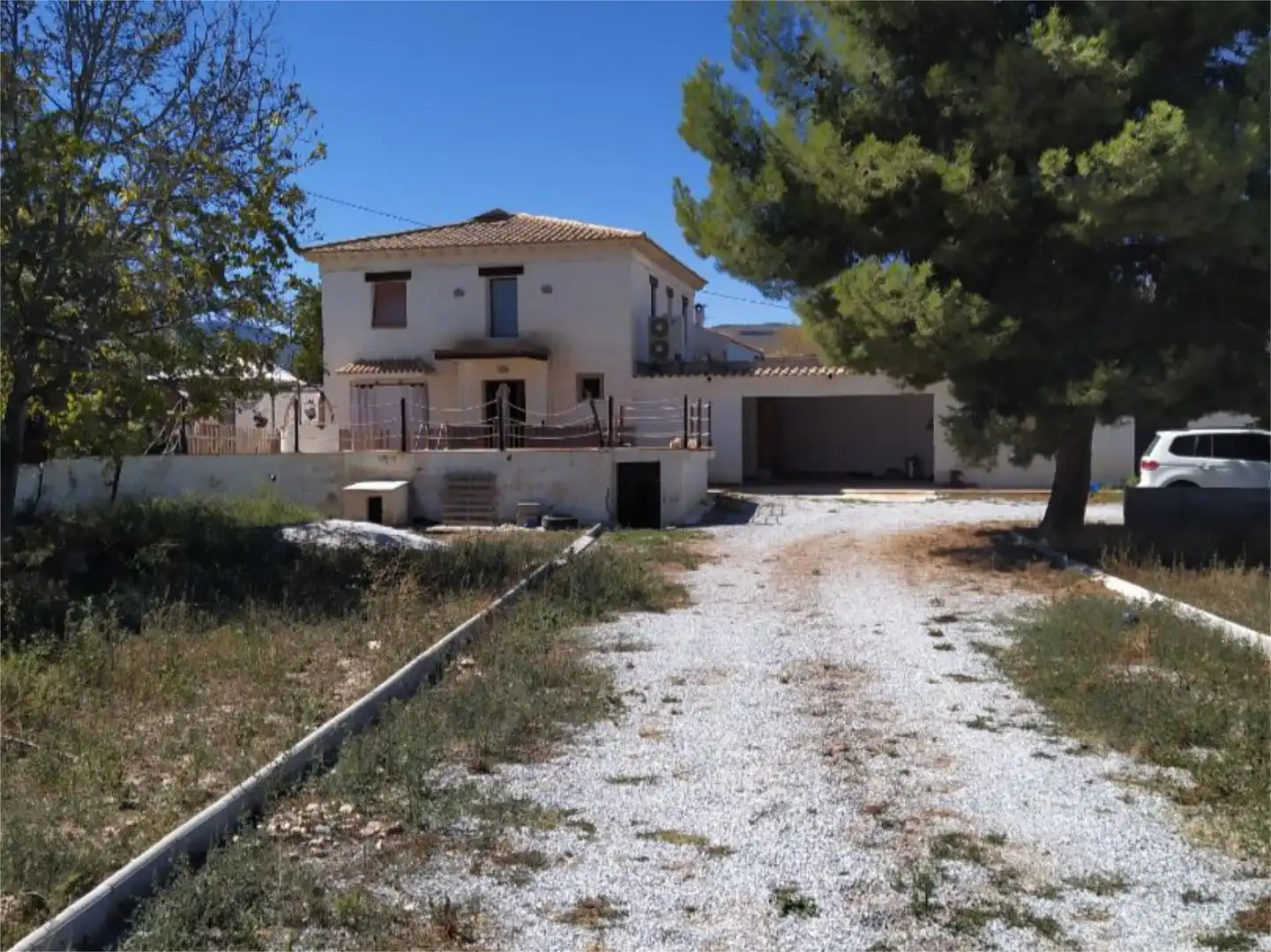 Casa o chalet en venta en Baza Vista exterior de Casa o chalet en venta en Baza con Aire acondicionado, Calefacción y Jardín privado