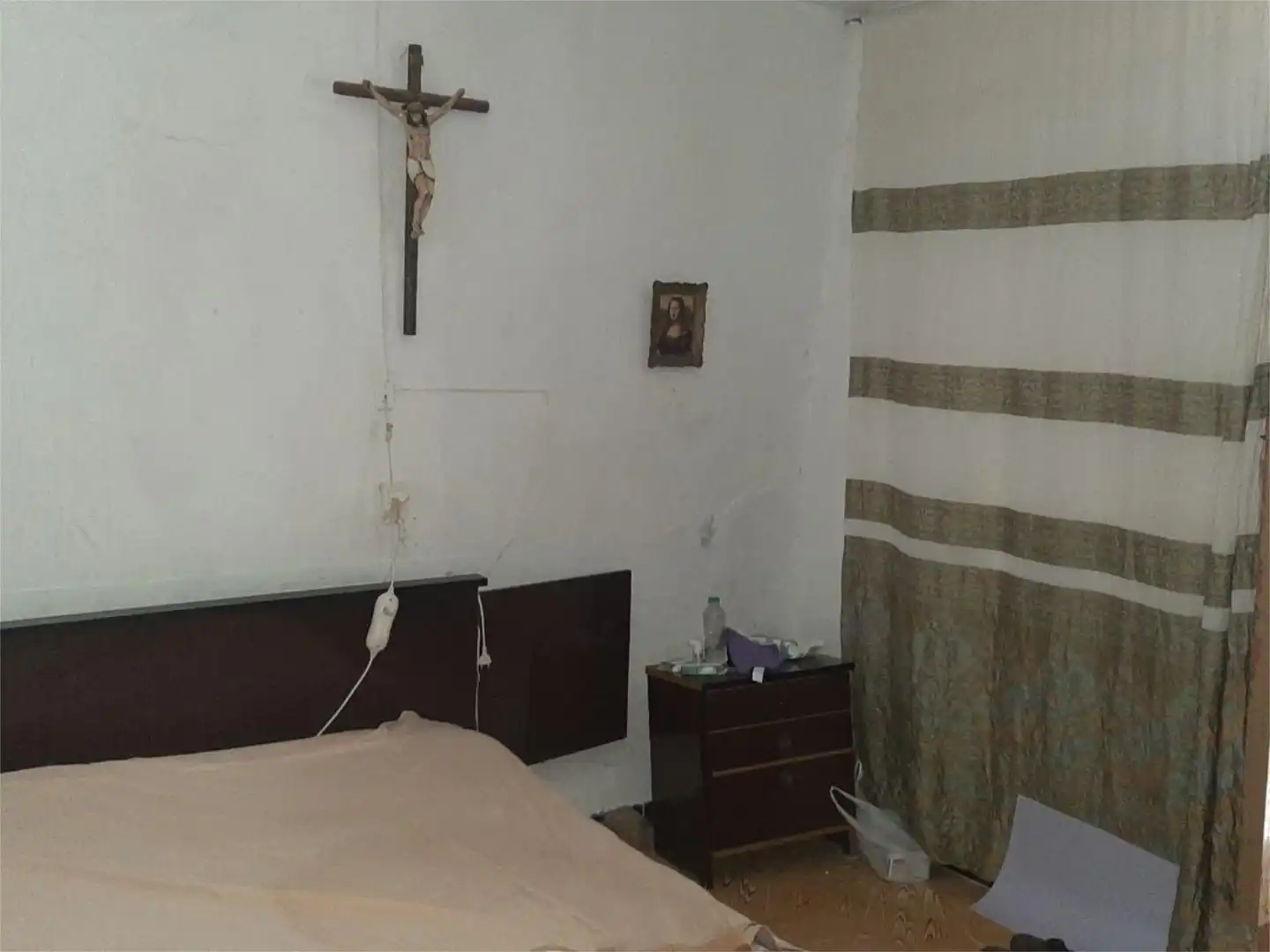 Dormitori de Casa adosada en venda en Zújar amb Balcó