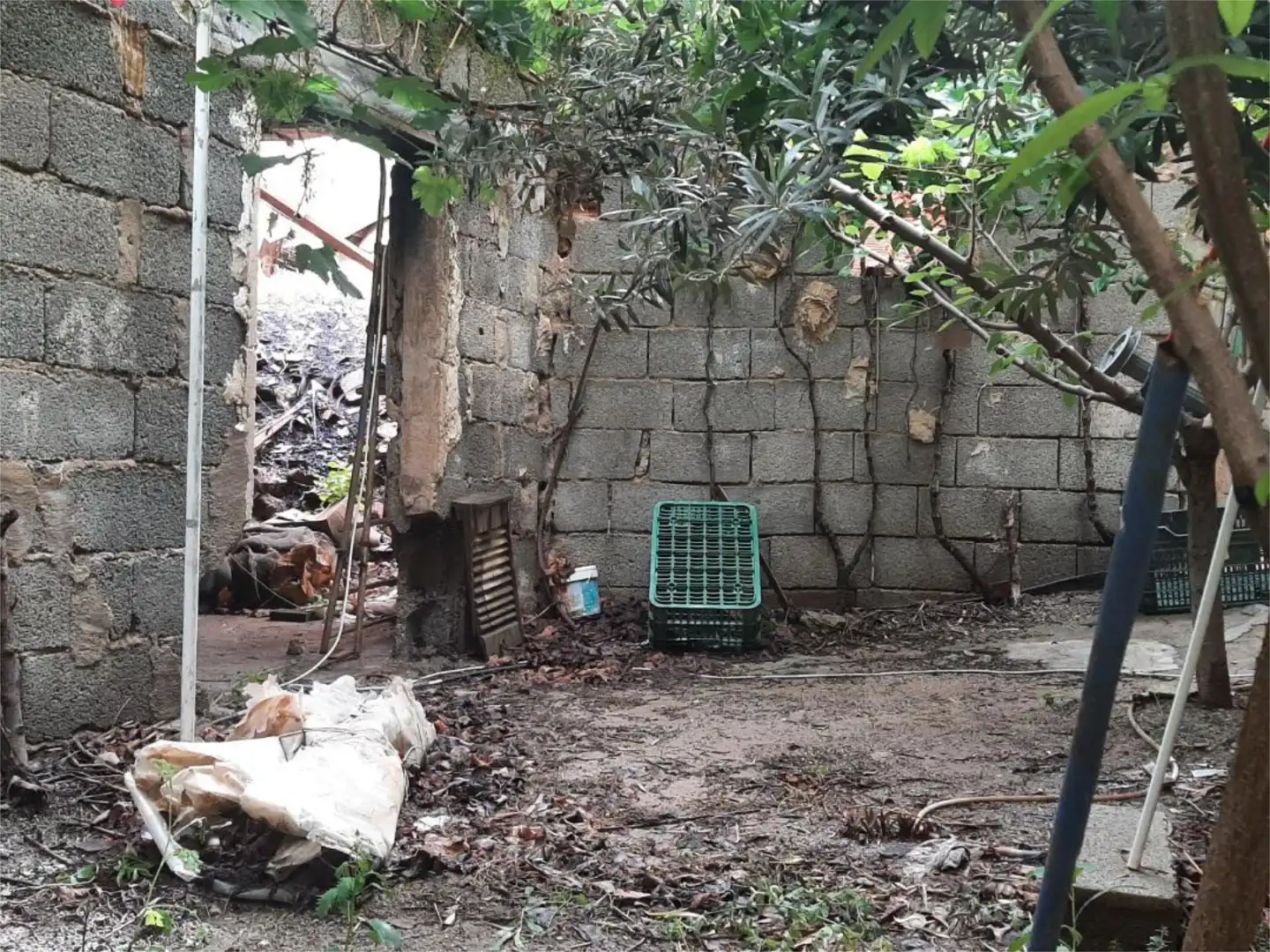Casa adosada en venda en Zújar amb Balcó