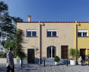 Vista exterior de Casa o xalet en venda en Santa Coloma de Gramenet