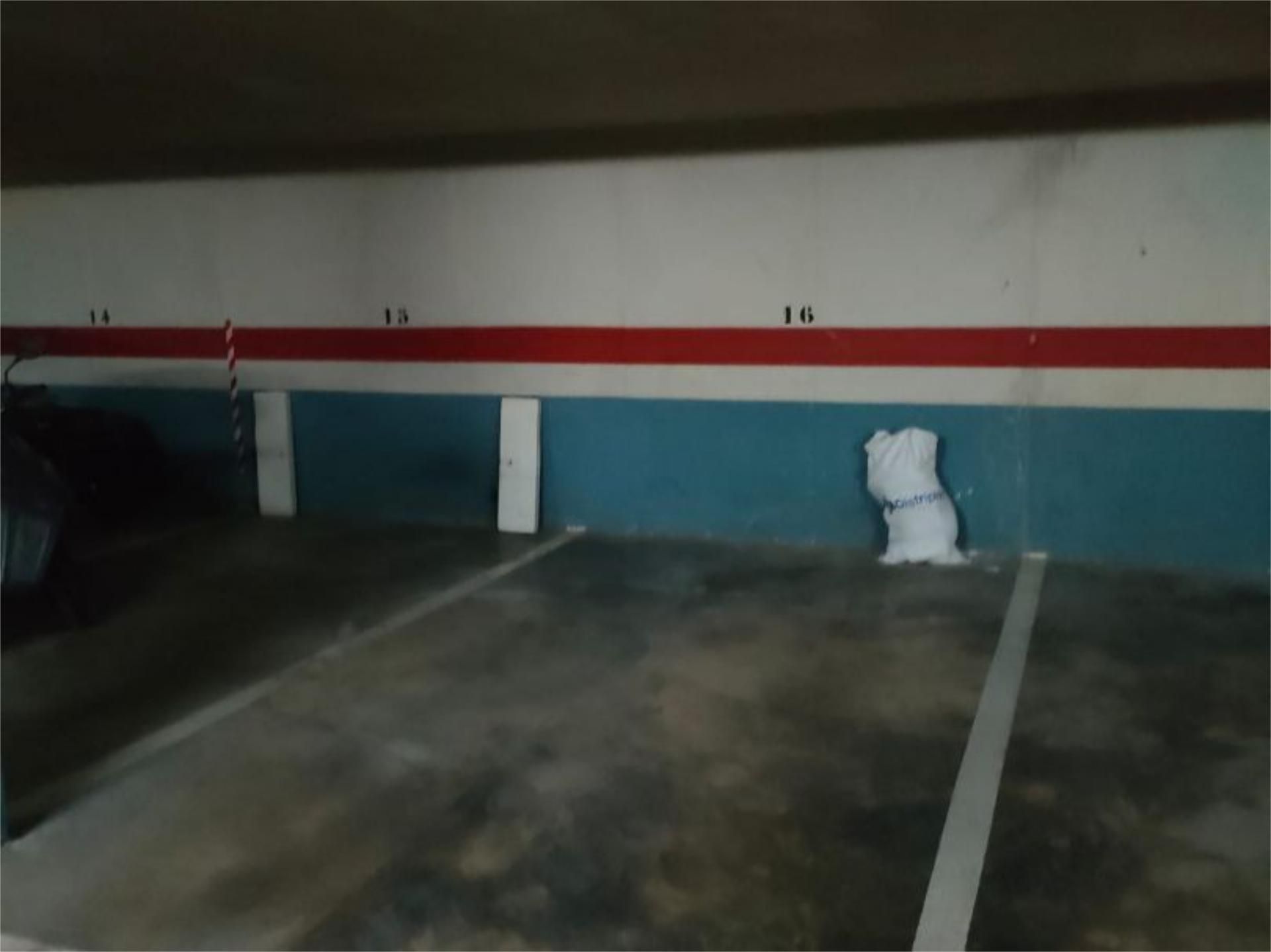 Aparcament de Garatge de lloguer en Torrent