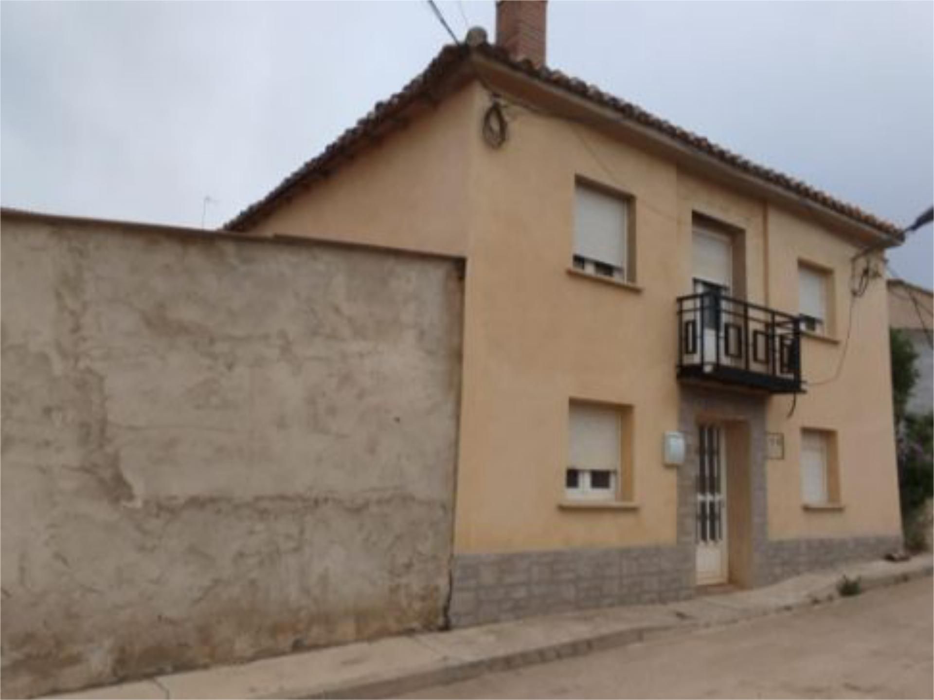 Exterior view of House or chalet for sale in Osorno la Mayor