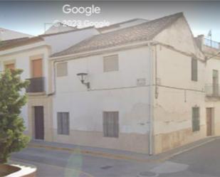 Vista exterior de Casa adosada en venda en Santaella amb Terrassa i Balcó