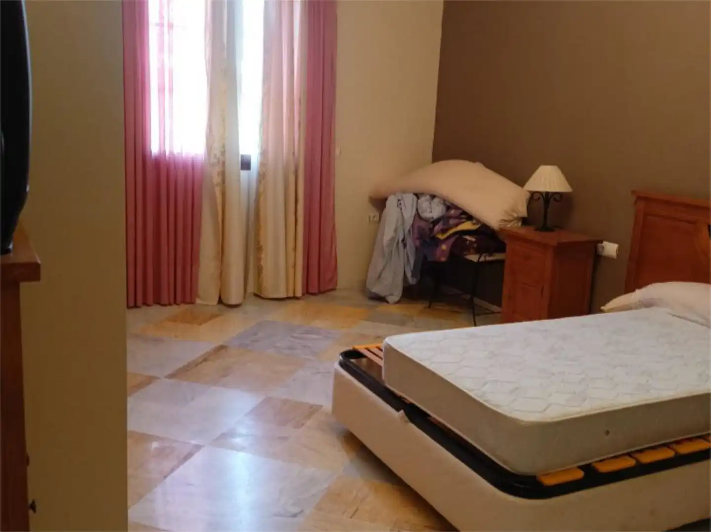 Finca rústica en venta en Calle La Ruana, Oromana Habitación de Finca rústica en venta en Alcalá de Guadaira con Aire acondicionado, Calefacción y Terraza