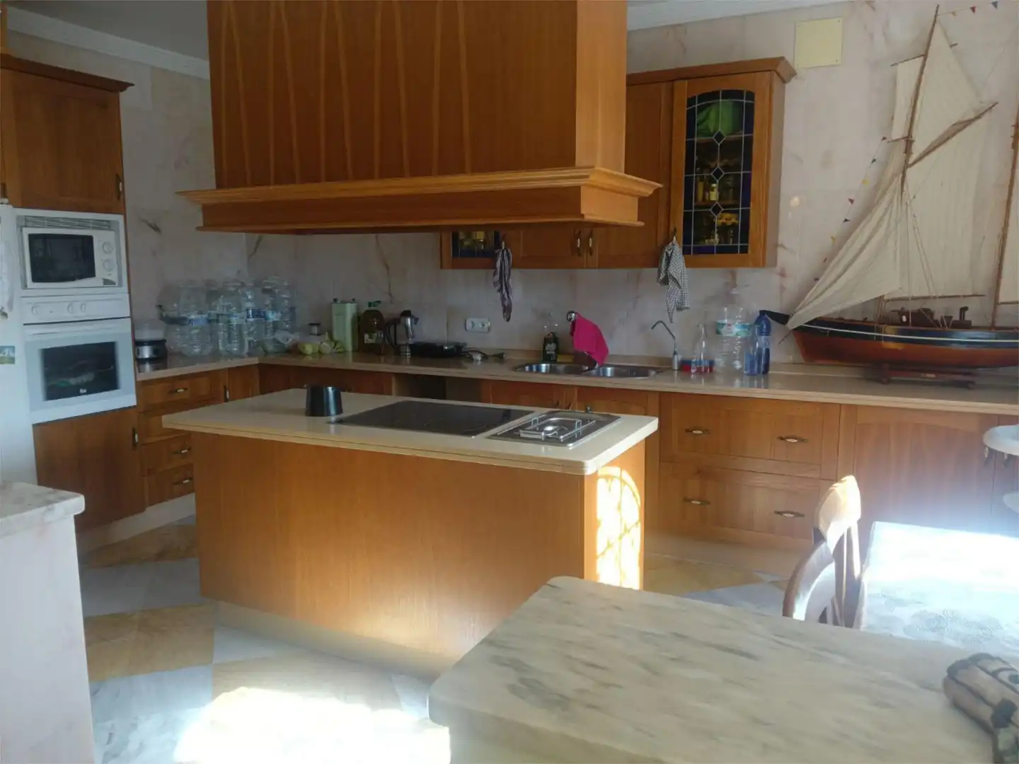 Finca rústica en venta en Calle La Ruana, Oromana Cocina de Finca rústica en venta en Alcalá de Guadaira con Aire acondicionado, Calefacción y Terraza