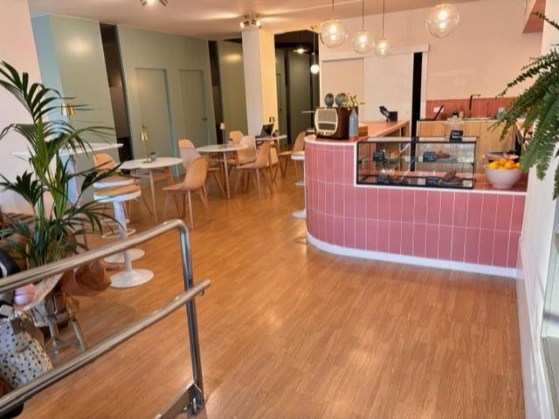 Local de alquiler en  Barcelona Capital con Aire acondicionado, Calefacción y Parquet