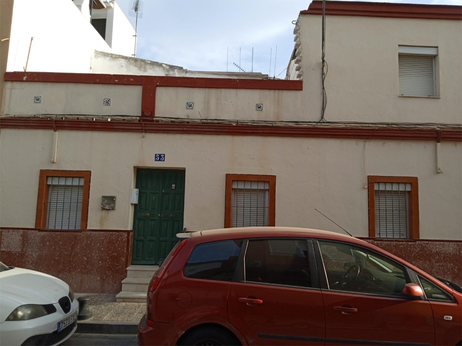 Exterior view of Planta baja for sale in San Juan de Aznalfarache  with Air Conditioner and Storage room