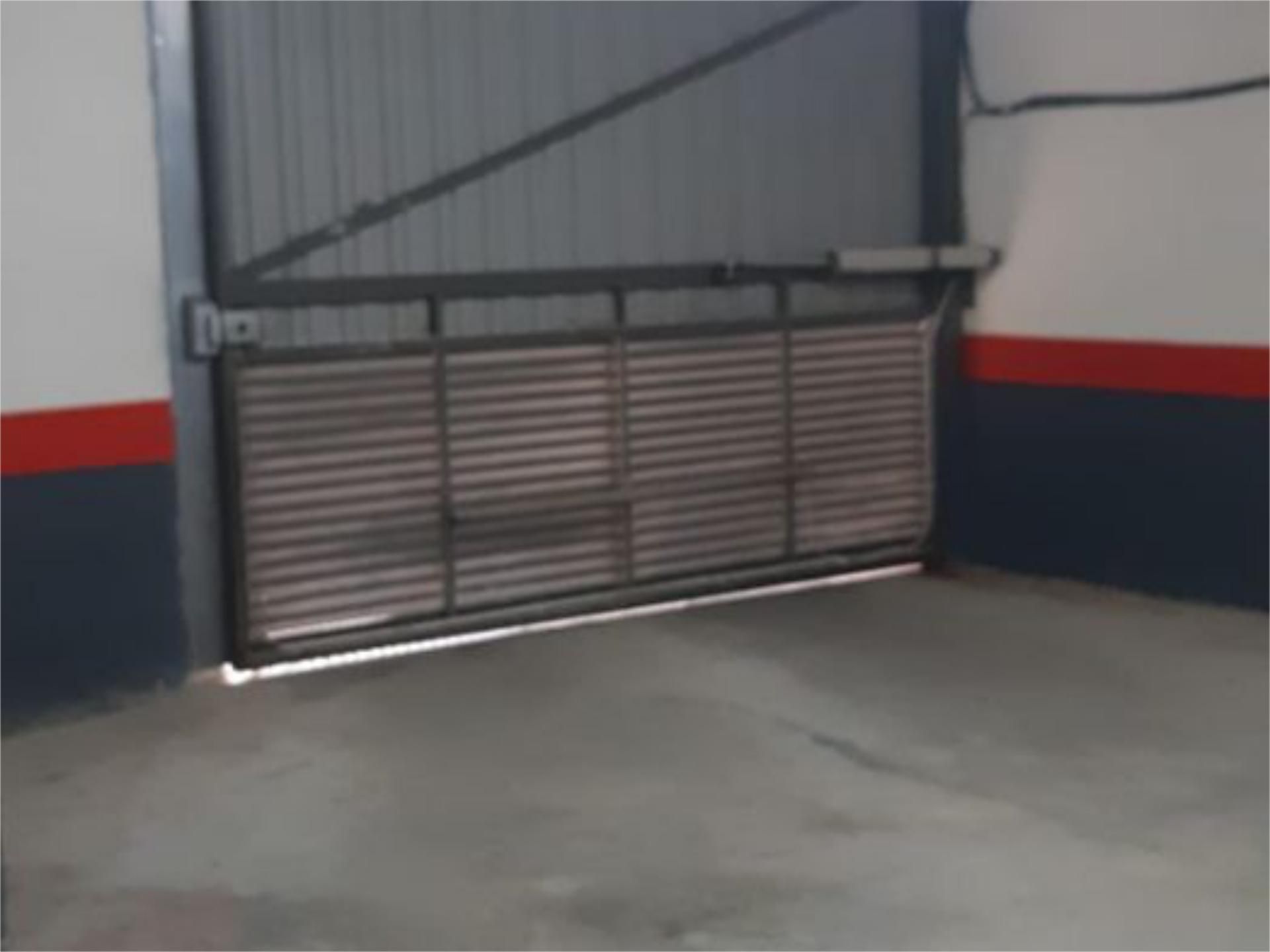 Garage for sale in Caparroso