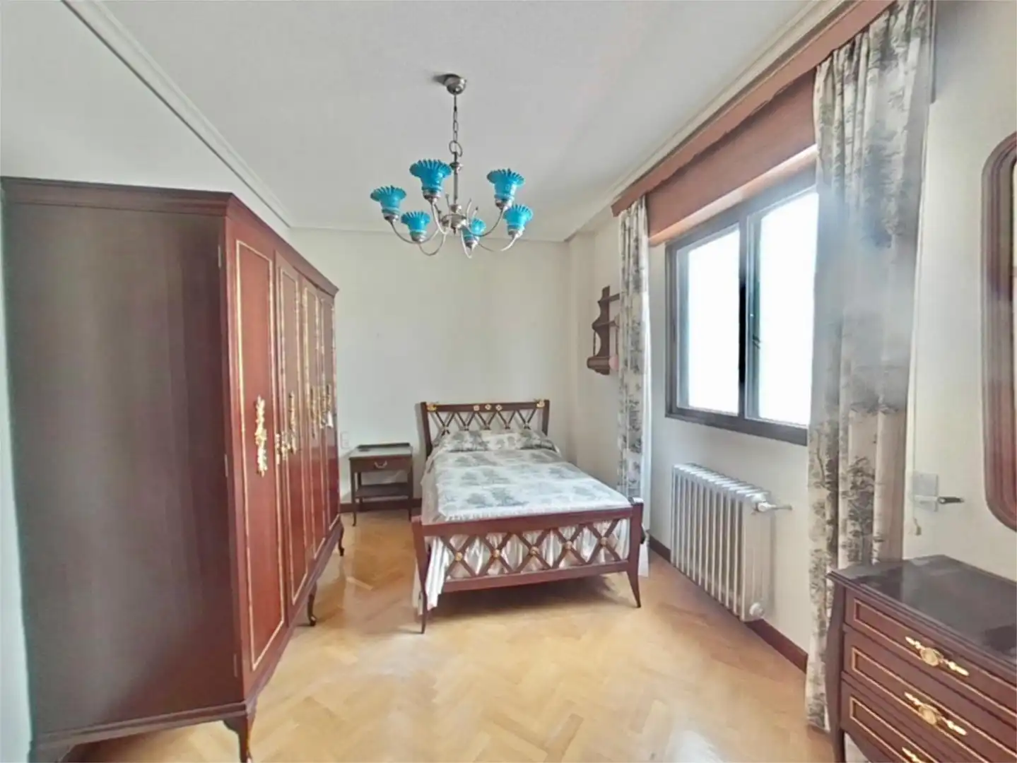 Bedroom of Flat for sale in Zamora Capital   with Heating, Parquet flooring and Storage room
