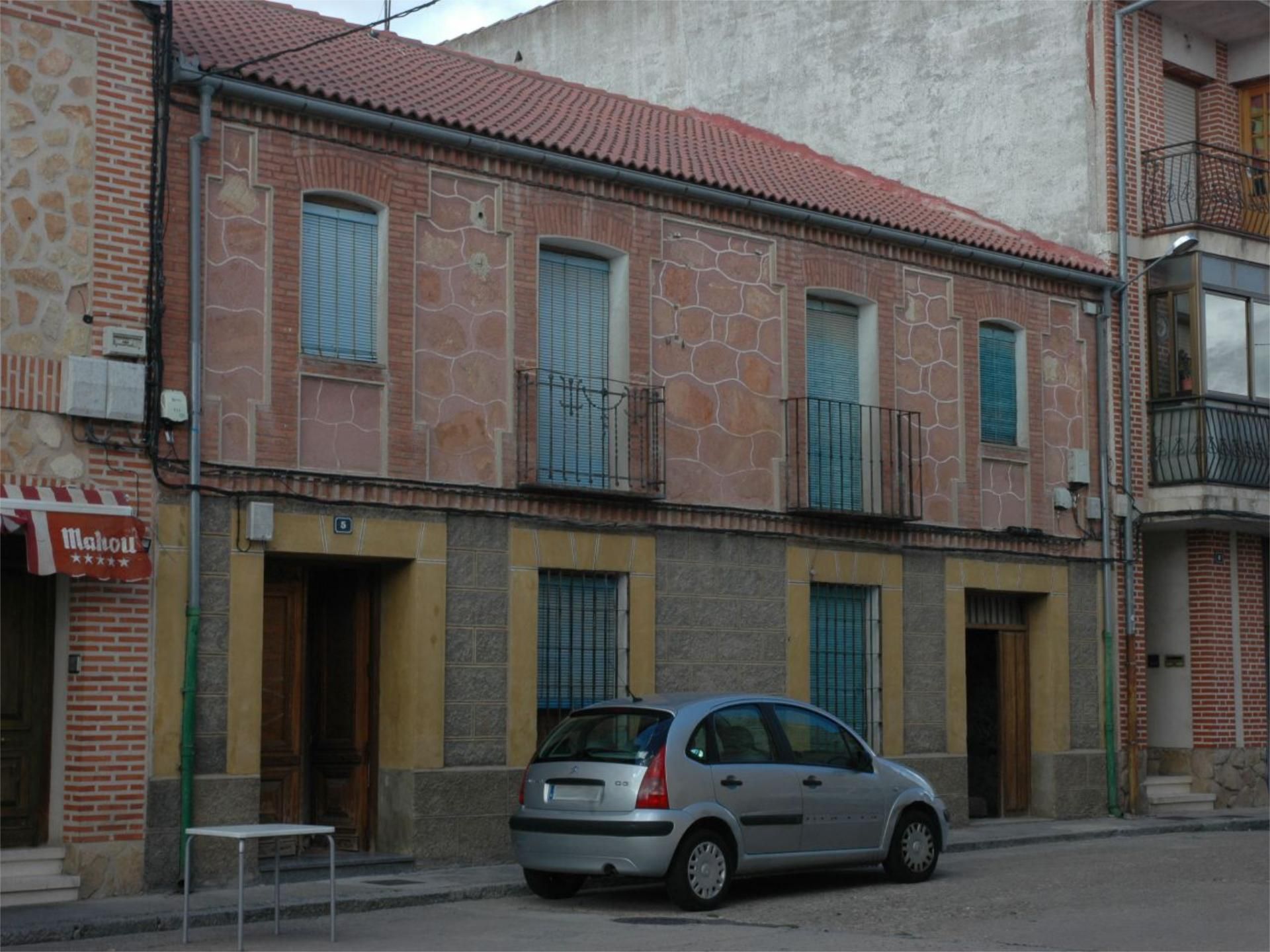 Exterior view of Single-family semi-detached for sale in Fuentepelayo