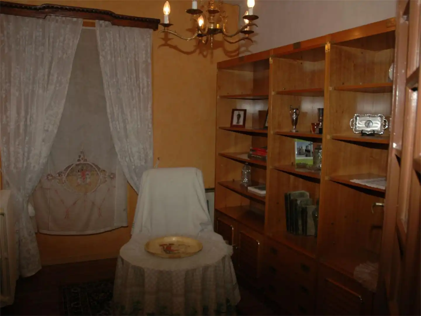 Einfamilien-Reihenhaus zum Verkauf in Plaza Salvador, 5, Fuentepelayo Schlafzimmer von Einfamilien-Reihenhaus zum Verkauf in Fuentepelayo mit Heizung und Möbliert