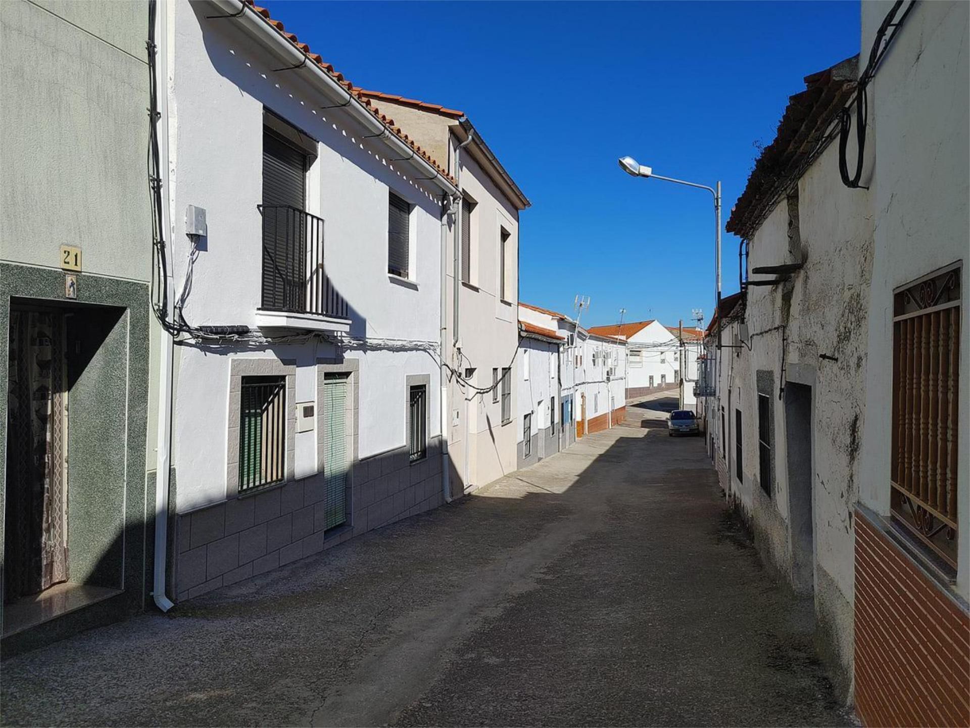 Exterior view of Single-family semi-detached for sale in Holguera