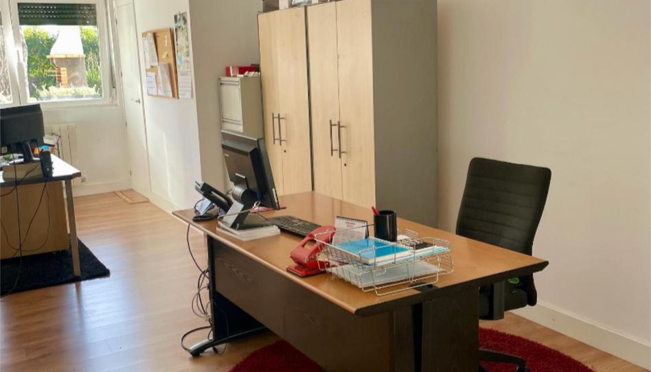 Foto 1 de Oficina de lloguer a Calle Playa de Benicasim, 40, Valdecabañas, Madrid