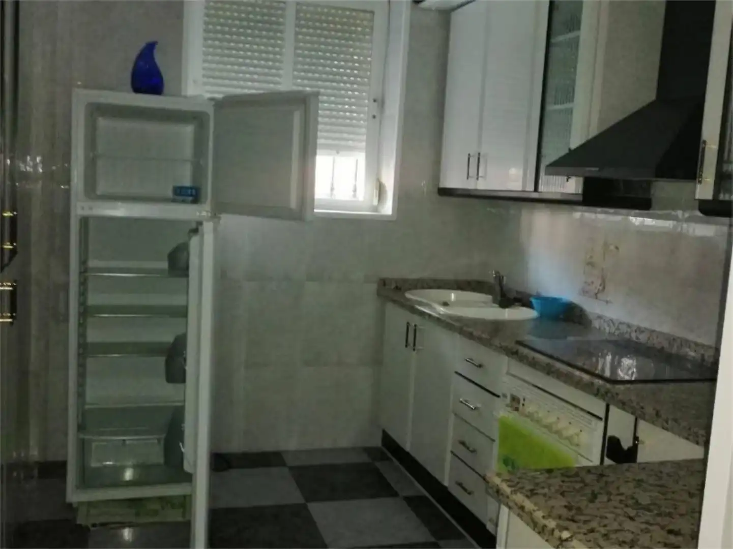 Einfamilien-Reihenhaus zum Verkauf in Calle Cardenal Monescillo, 6, San Carlos del Valle Küche von Einfamilien-Reihenhaus zum Verkauf in San Carlos del Valle mit Möbliert
