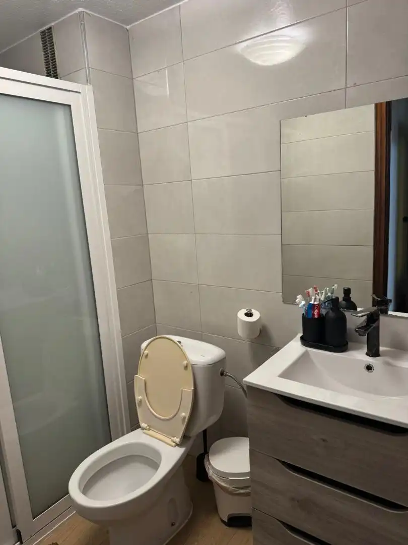 Flat for sale in Calle Santa Lucía, 1, San Andrés - San Antolín Bathroom of Flat for sale in Murcia Capital with Air Conditioner and Balcony