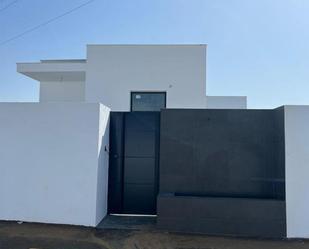 Exterior view of House or chalet for sale in Chiclana de la Frontera  with Private garden and Swimming Pool